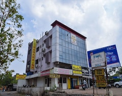 OYO 12854 Hotel Sahara Inn (Nashik, Hindistan)