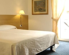 Hotel Al Caminetto (Nago Torbole, Italy)