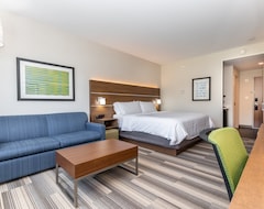 Holiday Inn Express & Suites - Chilliwack East An Ihg Hotel (Chilliwack, Canadá)
