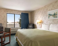Khách sạn Days Inn by Wyndham Eagle River (Eagle River, Hoa Kỳ)