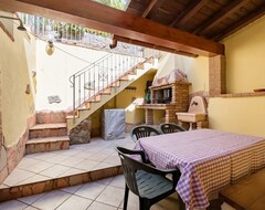 Hele huset/lejligheden Villa Overlooking The Sea At 100 Meters From The Beach. Internet Wifi. Geremeas (Geremeas, Italien)