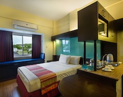 Hotel Microtel By Wyndham Sto. Tomas (Batangas City, Filipini)