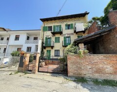 Toàn bộ căn nhà/căn hộ Cosy Apartment For 3 People With Wifi, A/c, Tv, Balcony And Pets Allowed (Montechiaro d'Asti, Ý)