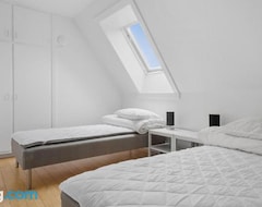 Hele huset/lejligheden 5 Bedroom Cozy Home In Nstved (Næstved, Danmark)