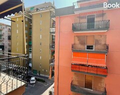 Cijela kuća/apartman [150 Metri Dal Mare] Bilocale Con Balcone (Borghetto Santo Spirito, Italija)