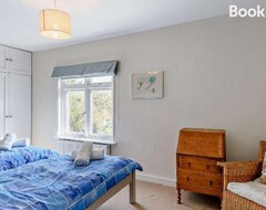 Toàn bộ căn nhà/căn hộ 4 Bed In West Holme Dc204 (East Stoke, Vương quốc Anh)