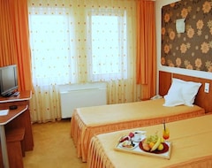 Hotel Silver (Oradea, Romania)