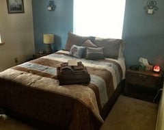 Khách sạn Aura Borealis Bed And Breakfast (Copper Center, Hoa Kỳ)