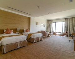 Khách sạn Hotel Golden Tulip Corniche Dammam (Dammam, Saudi Arabia)