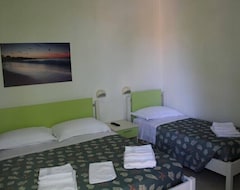 Khách sạn Hotel Sasselli (Cesenatico, Ý)