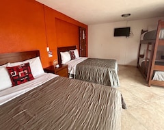 Khách sạn Hotel Mh (Chignahuapan, Mexico)