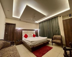 Hotel Himgiri (Jammu, India)