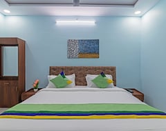 Khách sạn Itsy By Treebo - Kurinji Stay Inn (Krishnagiri, Ấn Độ)