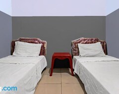 Hotel Oyo 92893 Santana Residence Syariah (Garut, Indonezija)