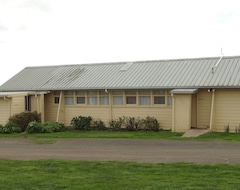 Entire House / Apartment High View Family Cottages (Warrnambool, Australia)