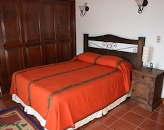 Hotel Atitlan Villas (San Antonio Palopó, Guatemala)