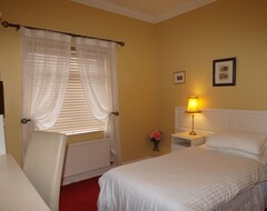Hotelli Gleeson'S Restaurant & Rooms (Roscommon, Irlanti)