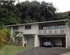 Cijela kuća/apartman 5-brm home w/3 private suites, super views, best location, 5 mins to Kailua Bch (Kaneohe, Sjedinjene Američke Države)