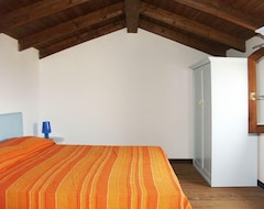 Toàn bộ căn nhà/căn hộ Holiday House Stintino For 1 - 12 Persons With 4 Bedrooms - Twin House (Stintino, Ý)