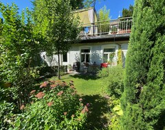 Toàn bộ căn nhà/căn hộ Very Quiet Apartment With Private Garden, Wifi And Parking The Hearth Of Brixen (Brixen, Ý)