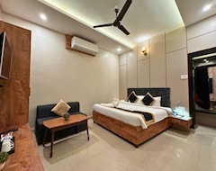 Khách sạn Hotel Runway Inn (Varanasi, Ấn Độ)