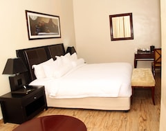 Khách sạn Clear Essence California Spa & Wellness (Lagos, Nigeria)