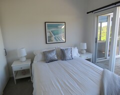 Hele huset/lejligheden In The Heart Of Red Hill Charm, Fabulous Refurbished Weatherboard Cottage (Red Hill, Australien)