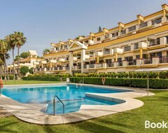 Hele huset/lejligheden Oleholidays 1133 Romana Playa Primera Linea Playa (Marbella, Spanien)