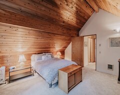 Campingplads 43sl - Hot Tub - Pets Ok - Bbq - Wifi 3 Bedroom Cabin (Maple Falls, USA)