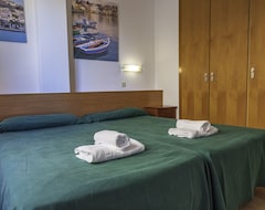 Hotel Apartaments Turístics Comte d'Empúries (Empuriabrava, Spain)