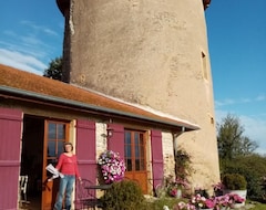 Toàn bộ căn nhà/căn hộ The Tower - Saint Aubin En Charollais (Saint-Aubin-en-Charollais, Pháp)