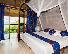 Hotelli Safari Beach Lodge (Salima, Malawi)