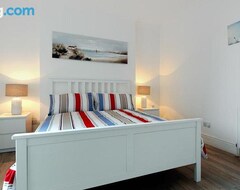Koko talo/asunto 2 Mareeba - Two Bedroom Apartment, Sleeps 4 (Seaton, Iso-Britannia)