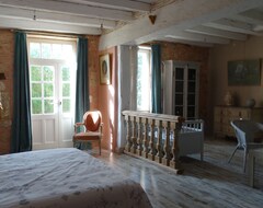 Toàn bộ căn nhà/căn hộ Country house in Gironde, pool, near St Emilion and Dordogne river (Coubeyrac, Pháp)