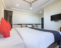 Hotelli Capital O 36472 Hotel Raj Vista Suites (Nelamangala, Intia)