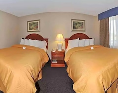 Hotel Clarion Inn & Suites Stockton (Stockton, USA)