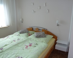 Casa/apartamento entero Quiet Cottage In The Countryside With A Separate Plot In The Harbor And Center (Wismar, Alemania)