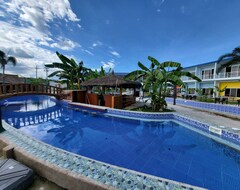 Khách sạn Blue Hotel And Resort (Porac, Philippines)