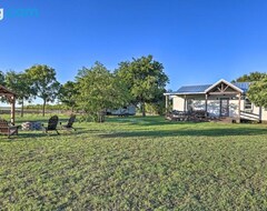 Toàn bộ căn nhà/căn hộ House On Cattle Farm Central To Temple And Waco (Hewitt, Hoa Kỳ)