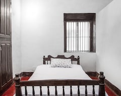 Hotel Villa De Aluizio (Mahabaleshwar, India)
