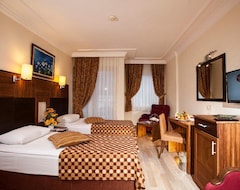 Khách sạn Rox Royal Hotel (Antalya, Thổ Nhĩ Kỳ)