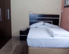 Khách sạn Oasis Green Garden Hotel (Port Harcourt, Nigeria)