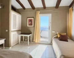 Hele huset/lejligheden Amplia Villa Ideal Para Grupos.vistas Increíbles A Mar Y A Las Illes Medes. (Bagur, Spanien)