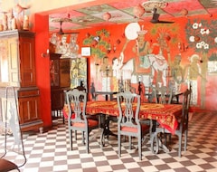 Otel Helga'S Folly (Kandy, Sirilanka)