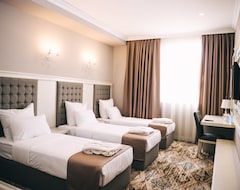 Emerald Suite Hotel (Bakü, Azerbaycan)