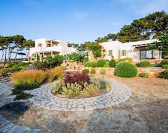 Toàn bộ căn nhà/căn hộ Arianne Estate: 200M From The Beach (Diakofti, Hy Lạp)