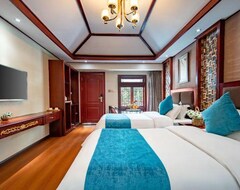 Hotel Yishan Mansion Lijiang (Lijiang, China)