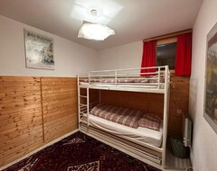 Toàn bộ căn nhà/căn hộ Holiday House Vex For 1 - 11 Persons With 5 Bedrooms - Holiday House (Vex, Thụy Sỹ)