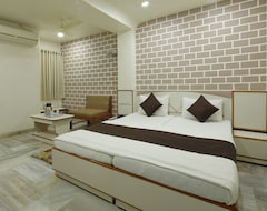 Khách sạn Hotel Good Night (Ahmedabad, Ấn Độ)