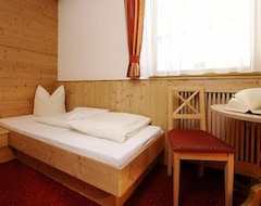Hotel Vizensn Living (Soelden, Austria)